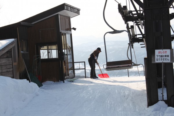 Nozawa Lifties are commited